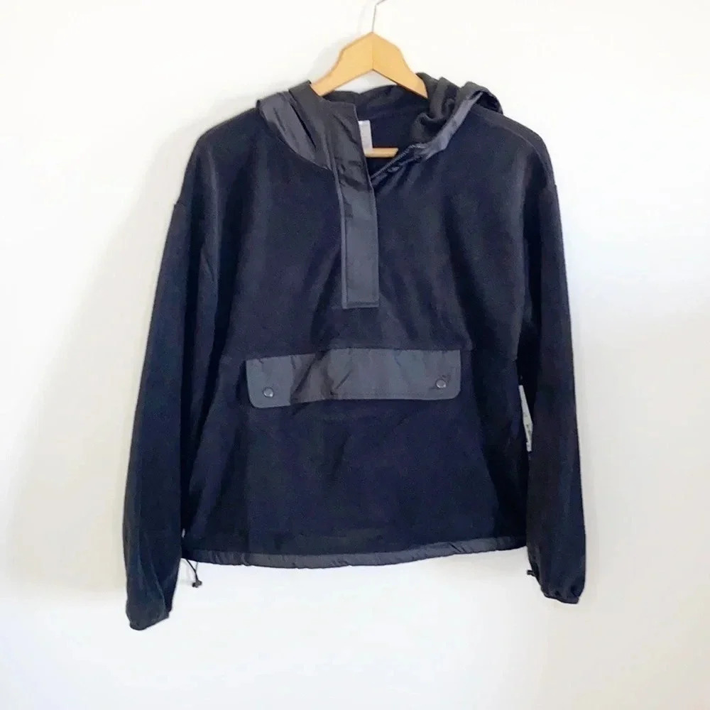 Black Fleece Quarter Snap Pullover